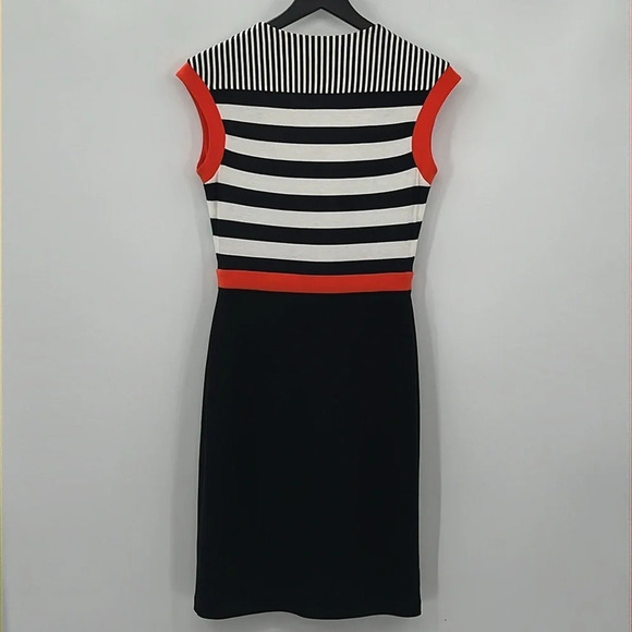 Joseph Ribkoff Jersey Knit Stripes & Solids Zip Front Sheath Dress - Size 2 - Picture 3 of 7